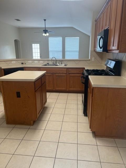 Building Photo - 1717 Long Rifle Dr