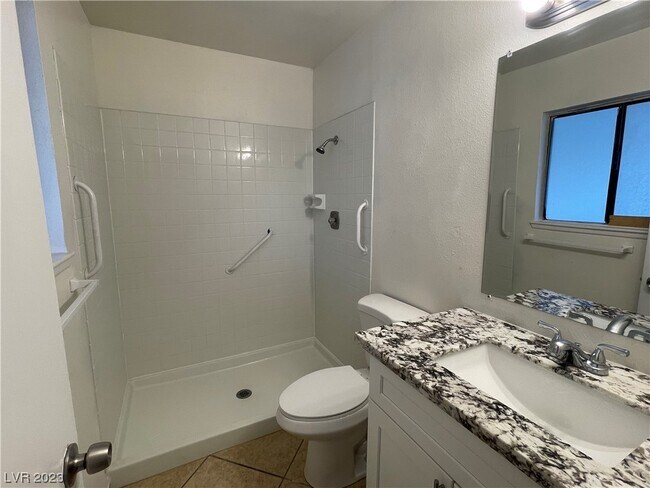 Building Photo - 6405 W Roy Rogers Dr