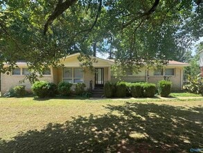 Building Photo - 3913 Battlefield Dr NW