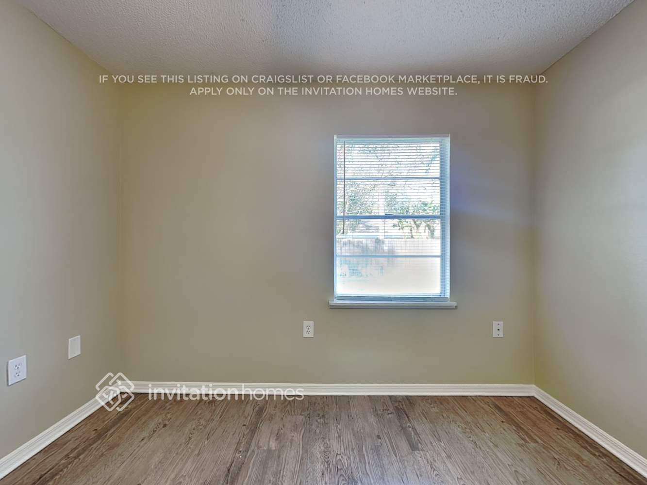 Building Photo - 4222 Shades Crest Ln
