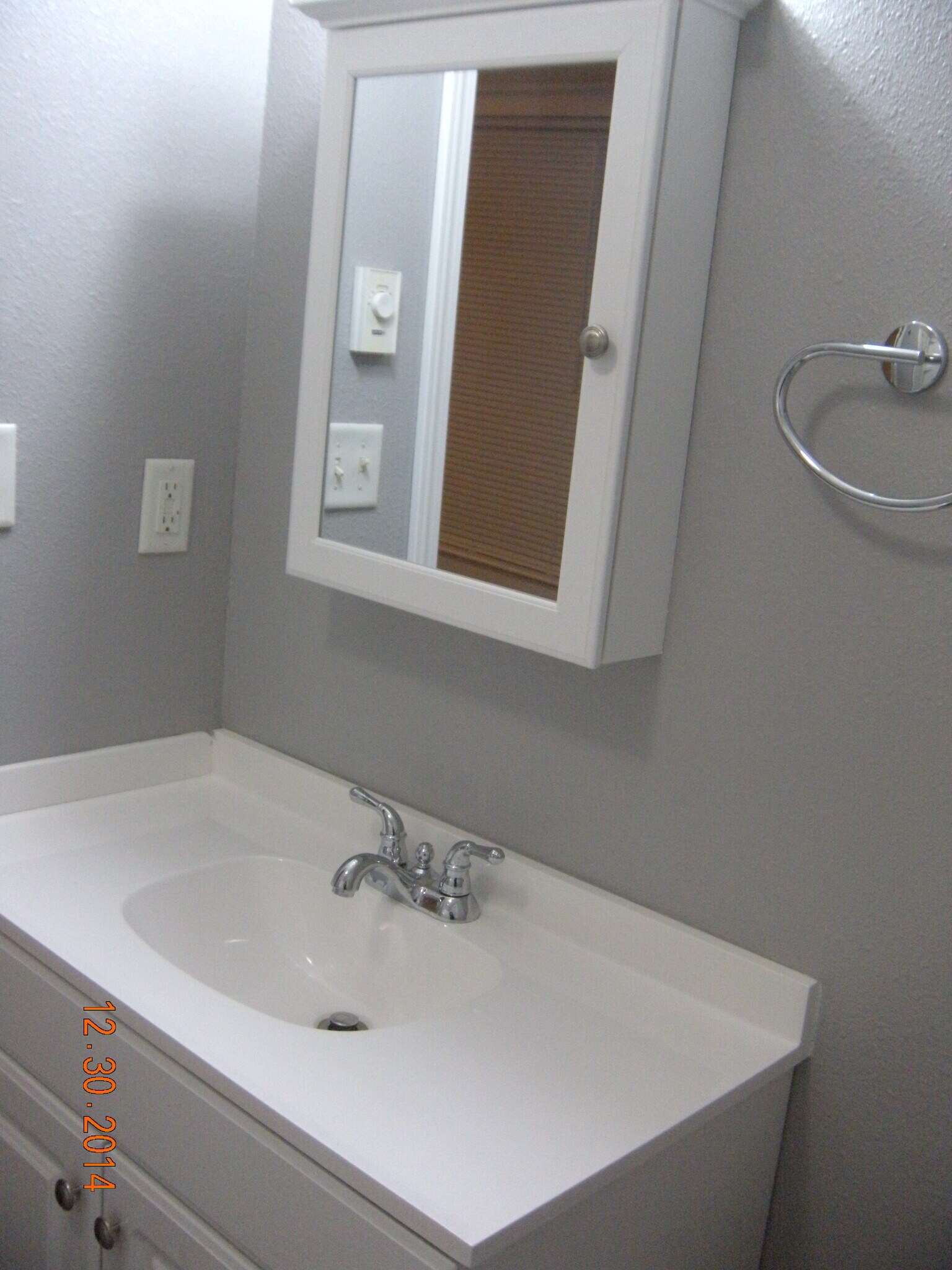 Building Photo - 935 Hayes N Ave