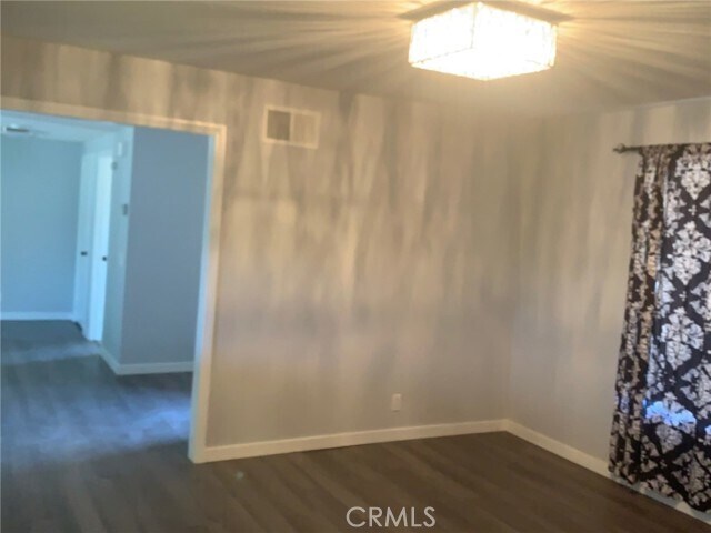 Building Photo - 2114 Forbes Ave