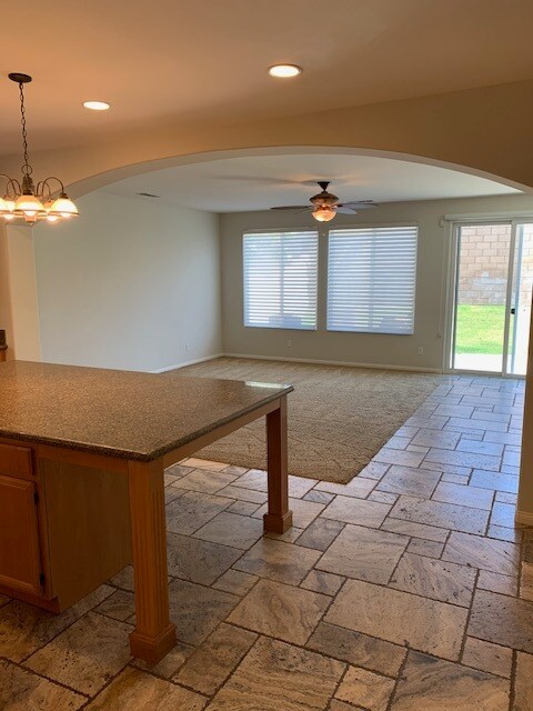 Building Photo - 84126 Canzone Dr