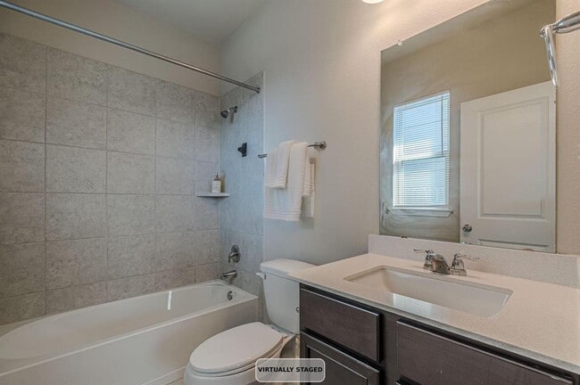 Building Photo - 384 Witchhazel Way