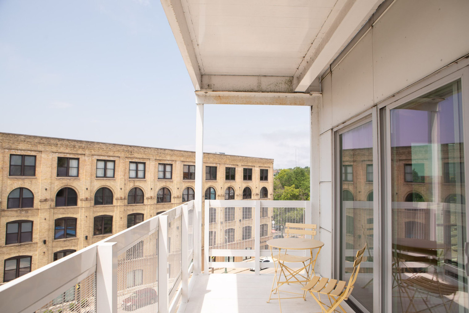 Building Photo - 1640 N Water St