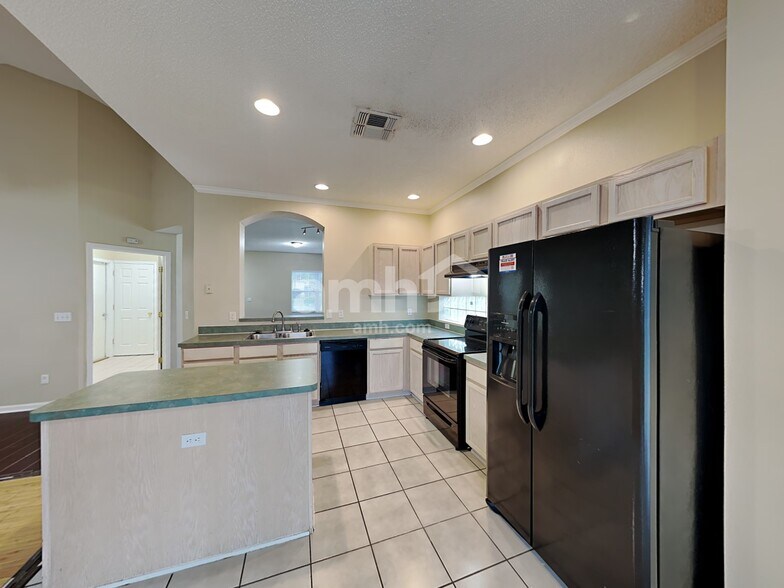 Building Photo - 3293 Abbeyfield Ln