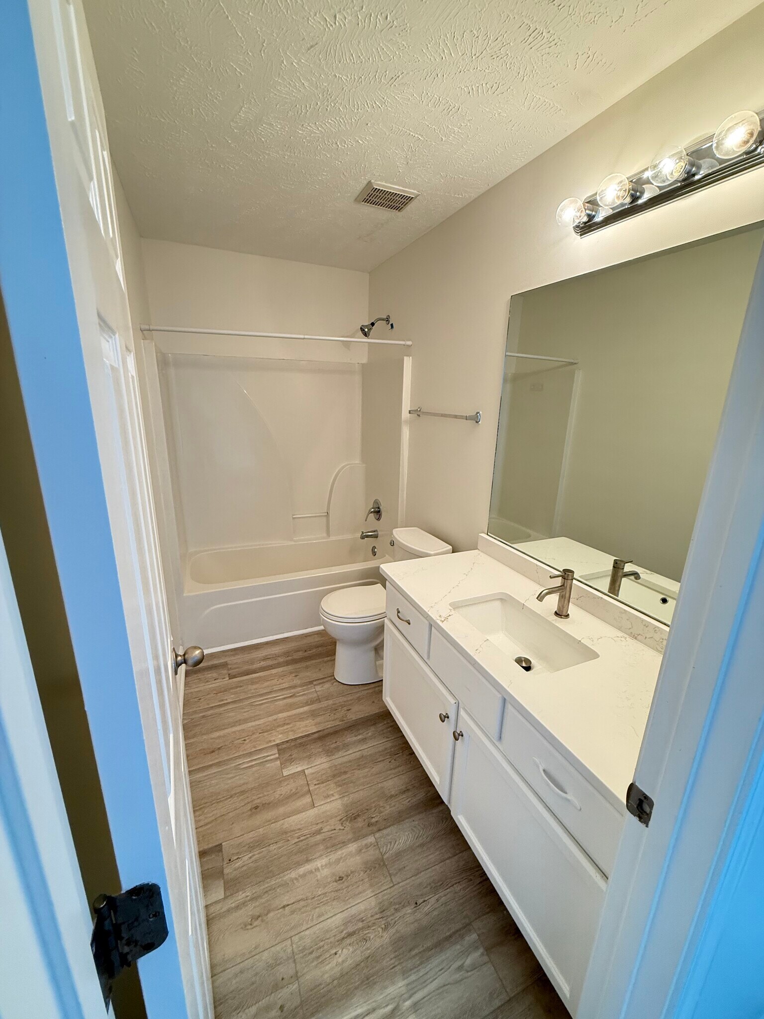 Bathroom #2 - 406 Silver Lakes Ct