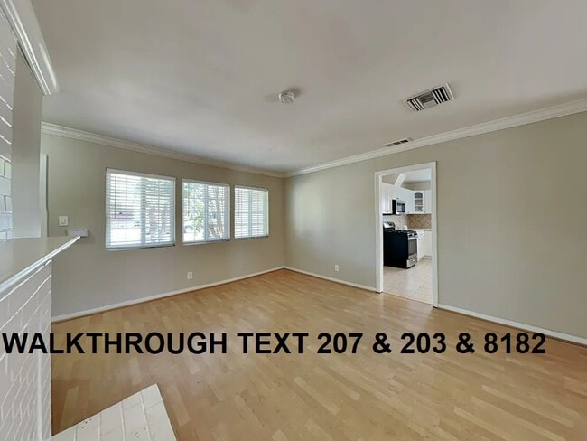 Building Photo - 7714 Lasaine Ave