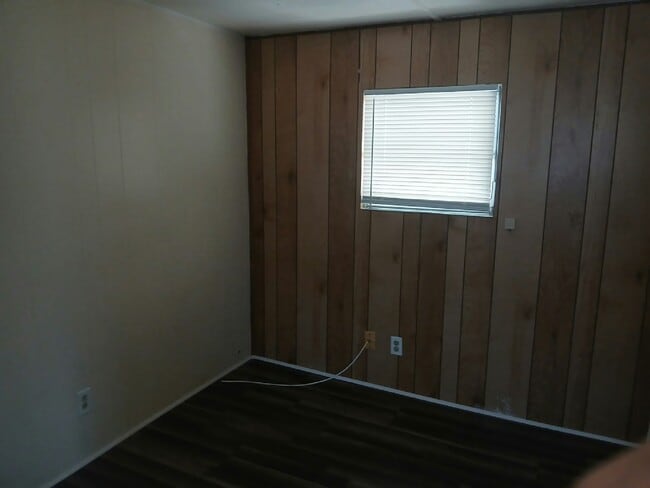 Building Photo - 130 S Suncoast Blvd