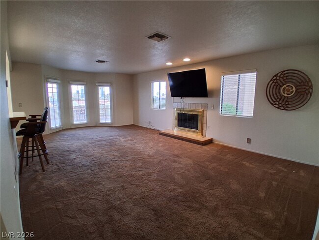 Building Photo - 3958 Delos Dr