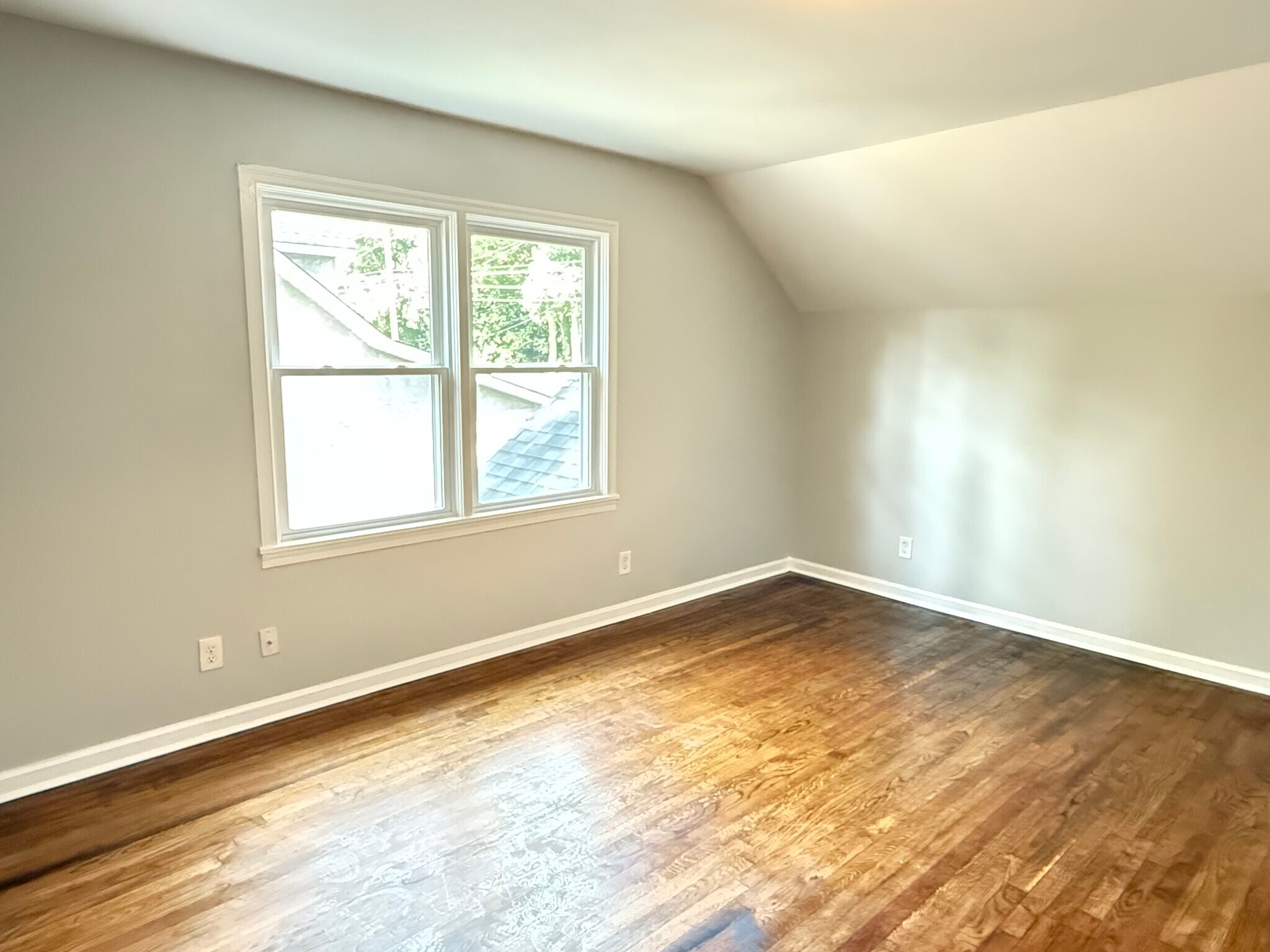 Main Bedroom - 2637 Semmes St