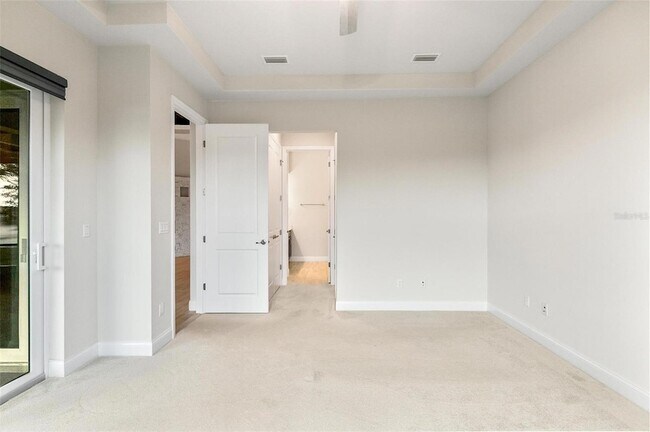 Building Photo - 128 Del Palma Dr