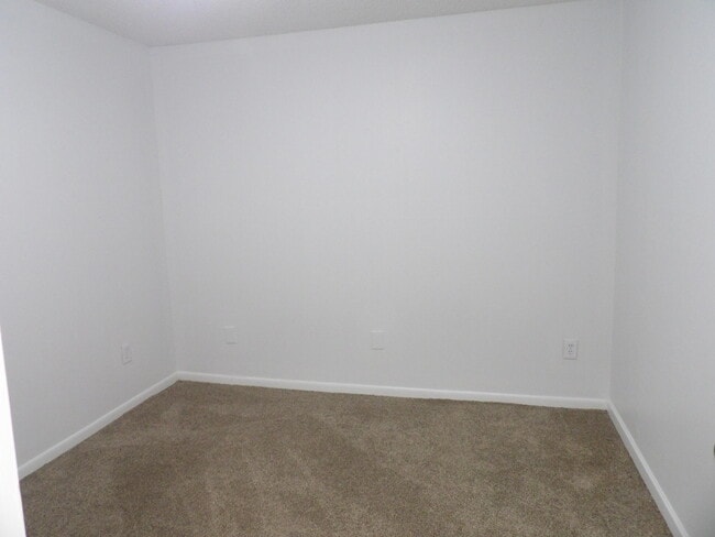 Building Photo - 4132 Palm Bay Cir