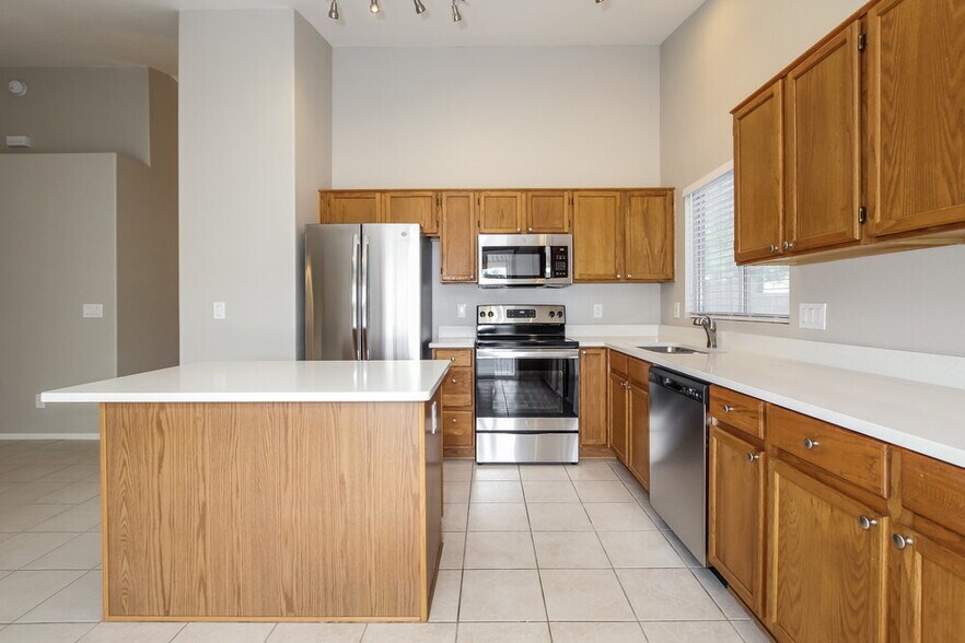 Building Photo - 8711 W Marconi Ave