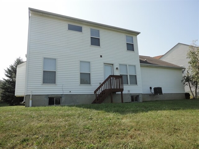 Building Photo - 911 Balsam Wood Ln
