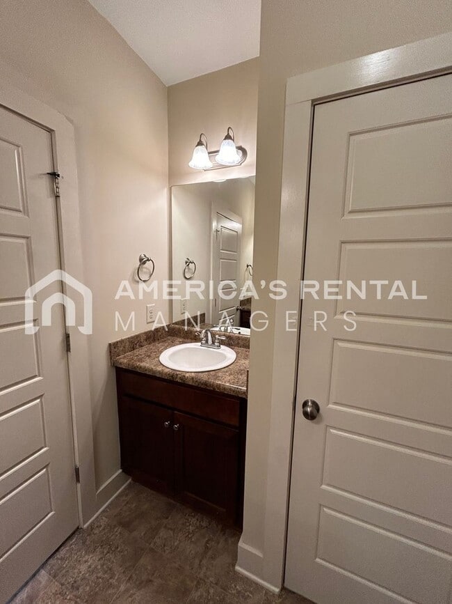 Building Photo - MOVE IN SPECIAL!!! - Home Available for Rent in Margaret, AL... Available to View Now! - Sign a l...