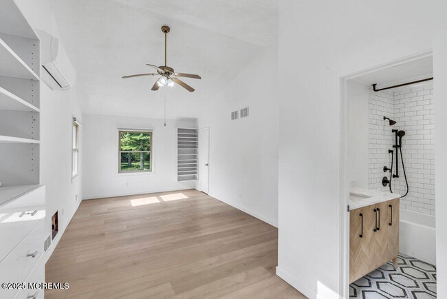 Building Photo - 34 Birmingham Dr