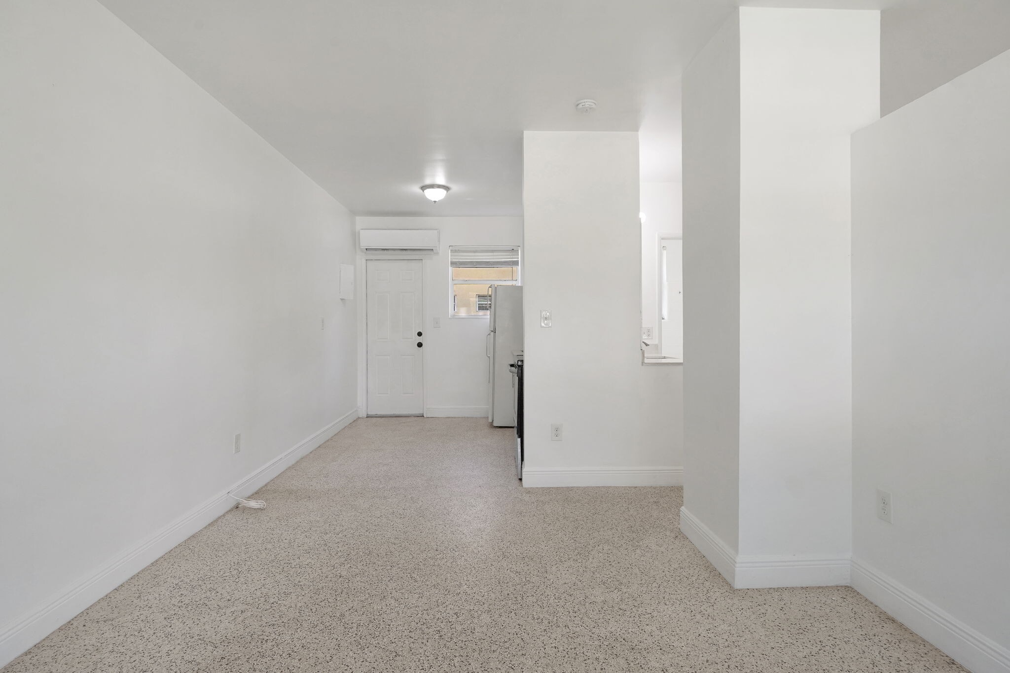 Building Photo - 150 NW 78th St