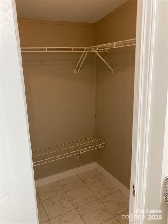 Building Photo - 1030 McKay Rd