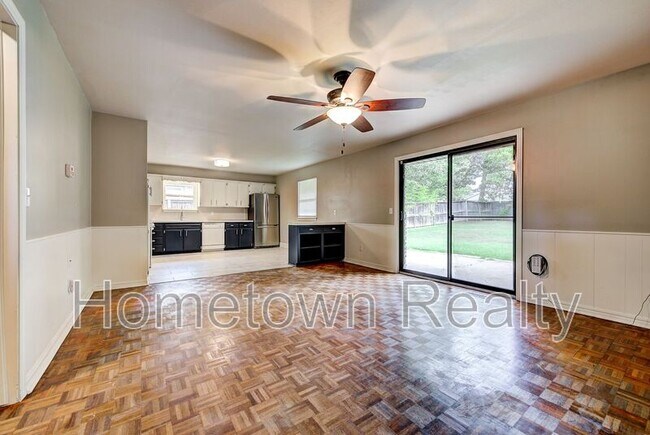 Building Photo - 2511 NW 45th St