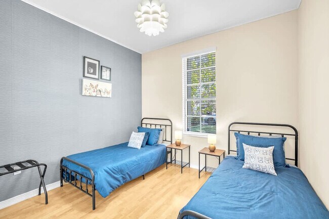 Building Photo - 15963 SW 97th Terrace