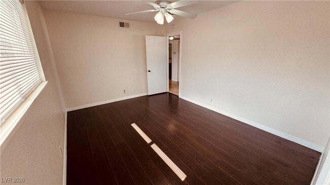 Building Photo - 201 Redstone St