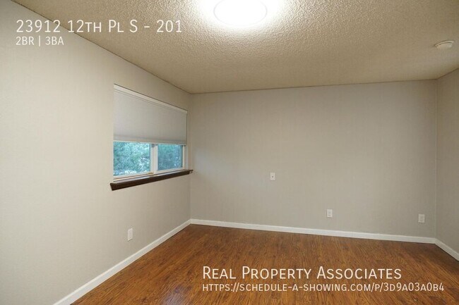 Building Photo - 23912 12th Pl S