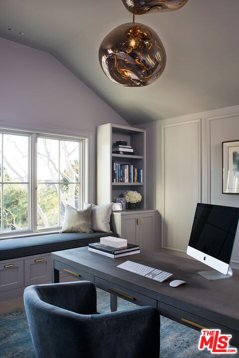 Building Photo - 14939 La Cumbre Dr