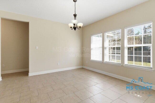 Building Photo - 2012 Parkview Cove