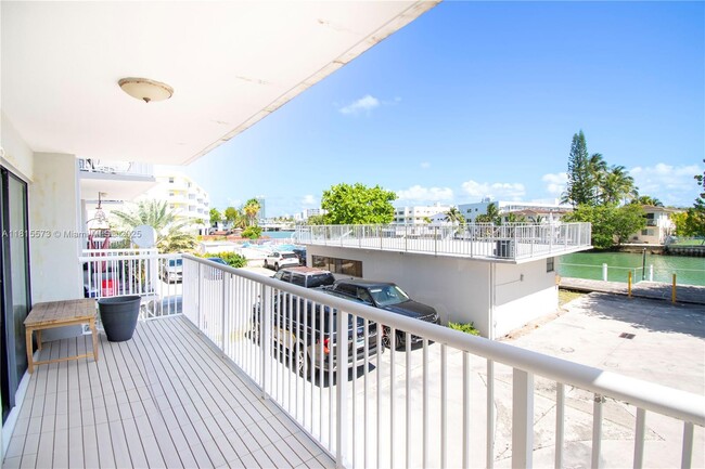Building Photo - 130 S Shore Dr