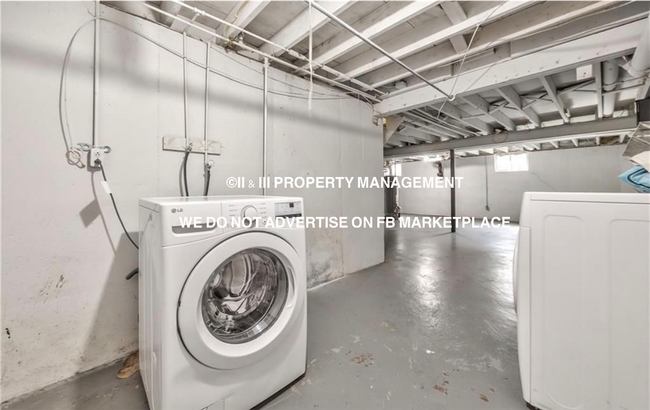Building Photo - 10822 W 49th St