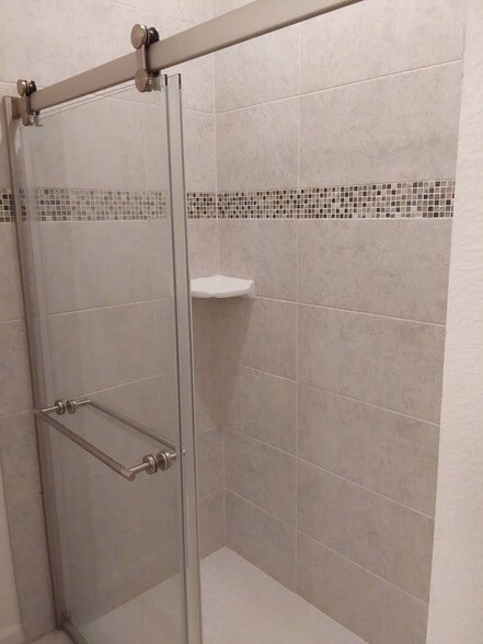 Building Photo - 50 Briarvue Ln