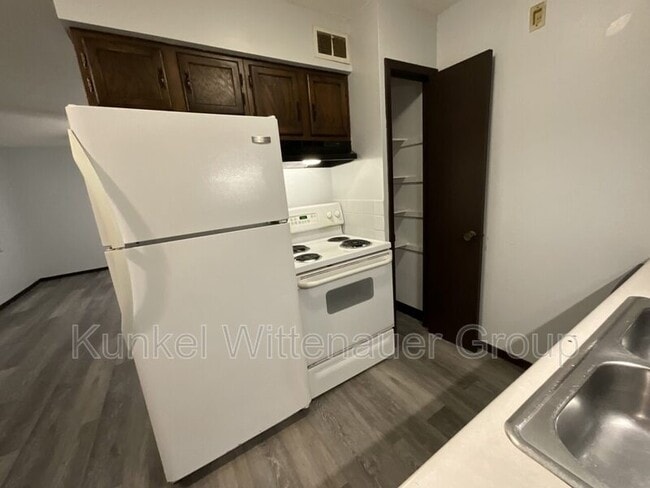 Building Photo - 1320-14 N 1st St