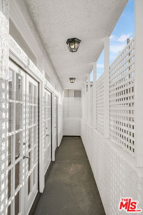 Building Photo - 11845 Mayfield Ave