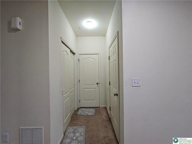Building Photo - 4613 Woodbrush Way