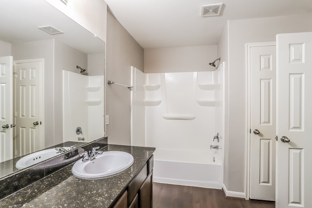 Building Photo - 21819 Octavia Way