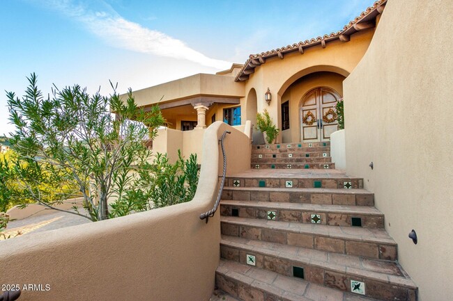 Building Photo - 1930 E Desert Willow Dr