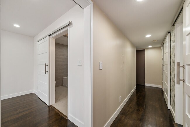 Building Photo - 24 Westwind St