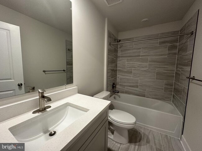 Building Photo - 34273 Graham Cir