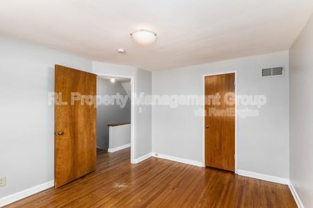 Building Photo - 1815 Kings Ct