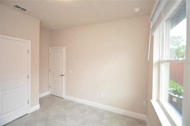 Building Photo - 226 Coral Reef Ct N