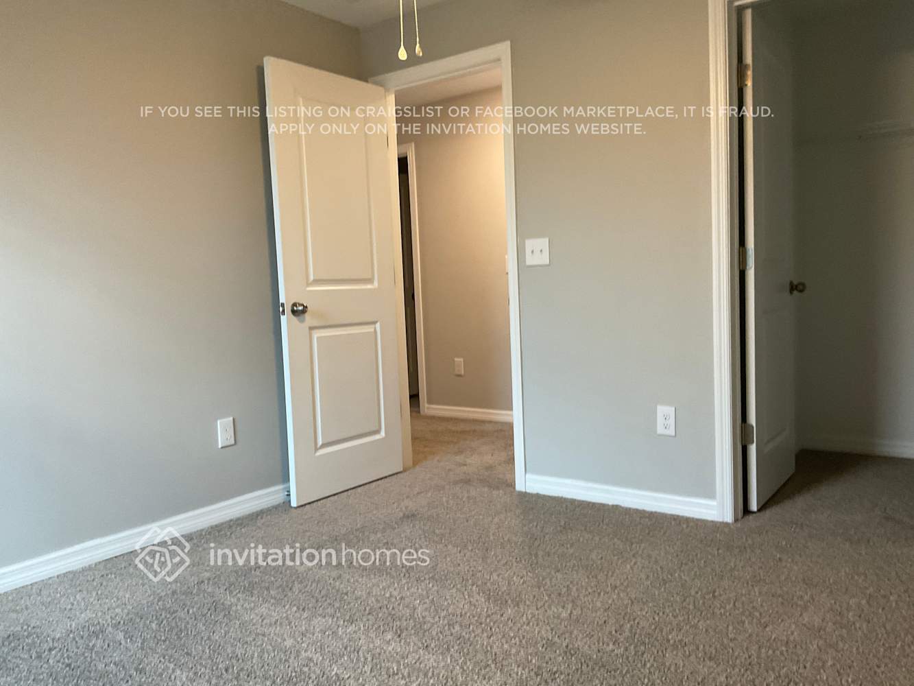 Building Photo - 2258 Jungle Dr