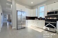 Building Photo - 2937 W Jackson Blvd