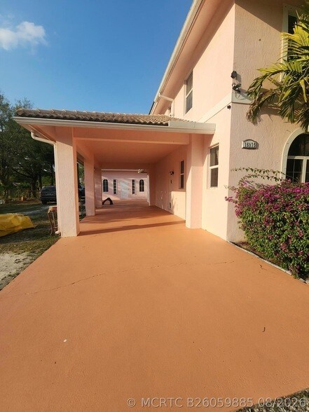 Building Photo - 16975 83rd Pl N