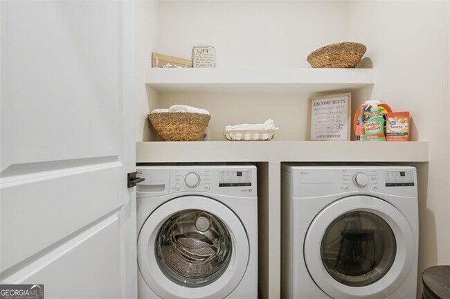 Building Photo - 4620 Timrose Rd NW