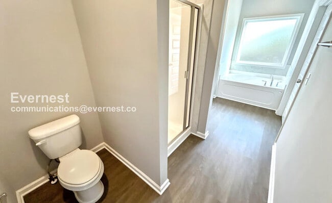 Building Photo - 1020 Echo Rdg Rd