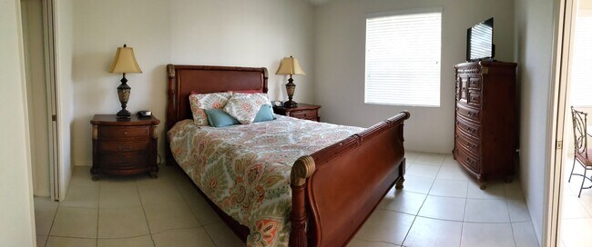Building Photo - 4430 Corso Venetia Blvd