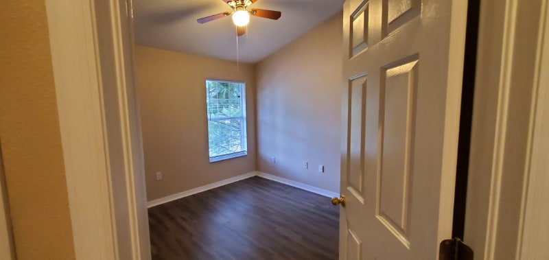 Building Photo - 8770 Christie Dr