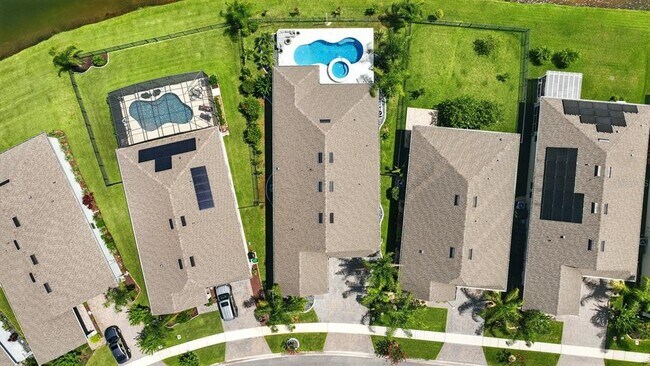 Building Photo - 3019 Borassus Dr