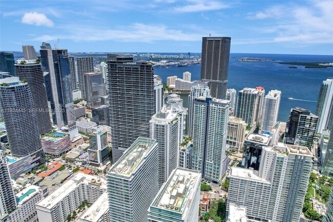 Building Photo - 1100 S Miami Ave